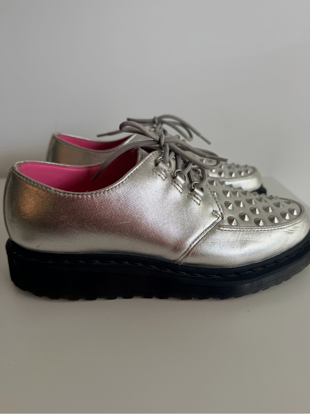 Dr Martens Silver Studded Lace-Up Shoes - Women size 9 - Picture 4 of 11